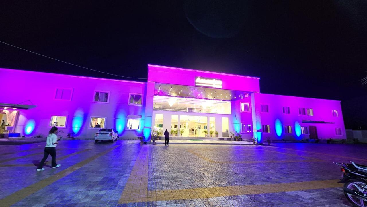 Hotel Aanandam Greens à Sehore Extérieur photo